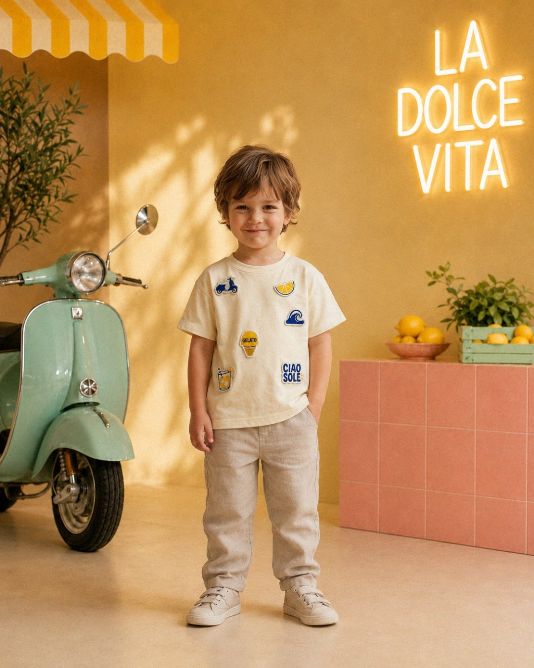 MAJICA SA STIKERIMA -  La Dolce Vita Boys Edition