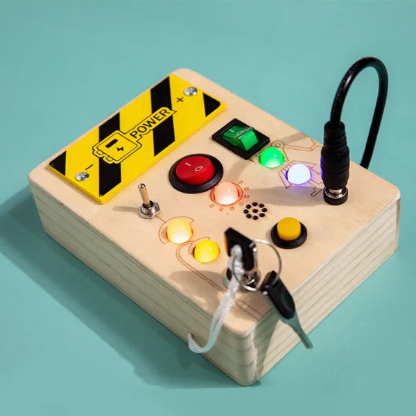 MONTESSORI TABLA SA PREKIDAČIMA